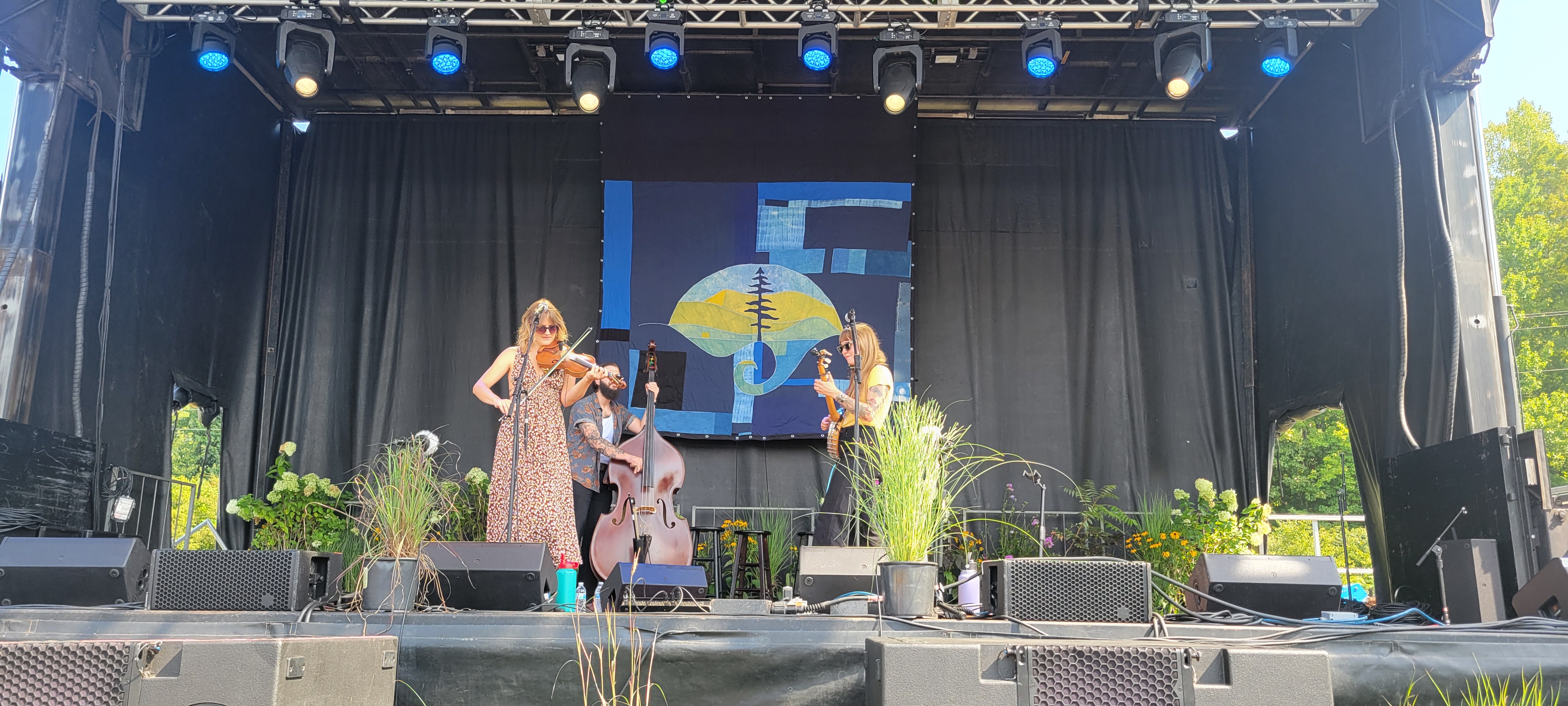 TwoRunner2025-08-17GreenMountainBluegrassAndRootsFestivalManchesterVT (2).jpg